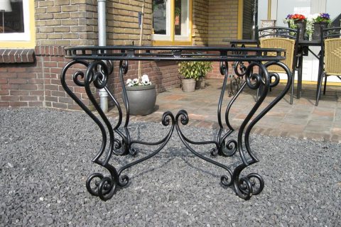 Stalen tafel